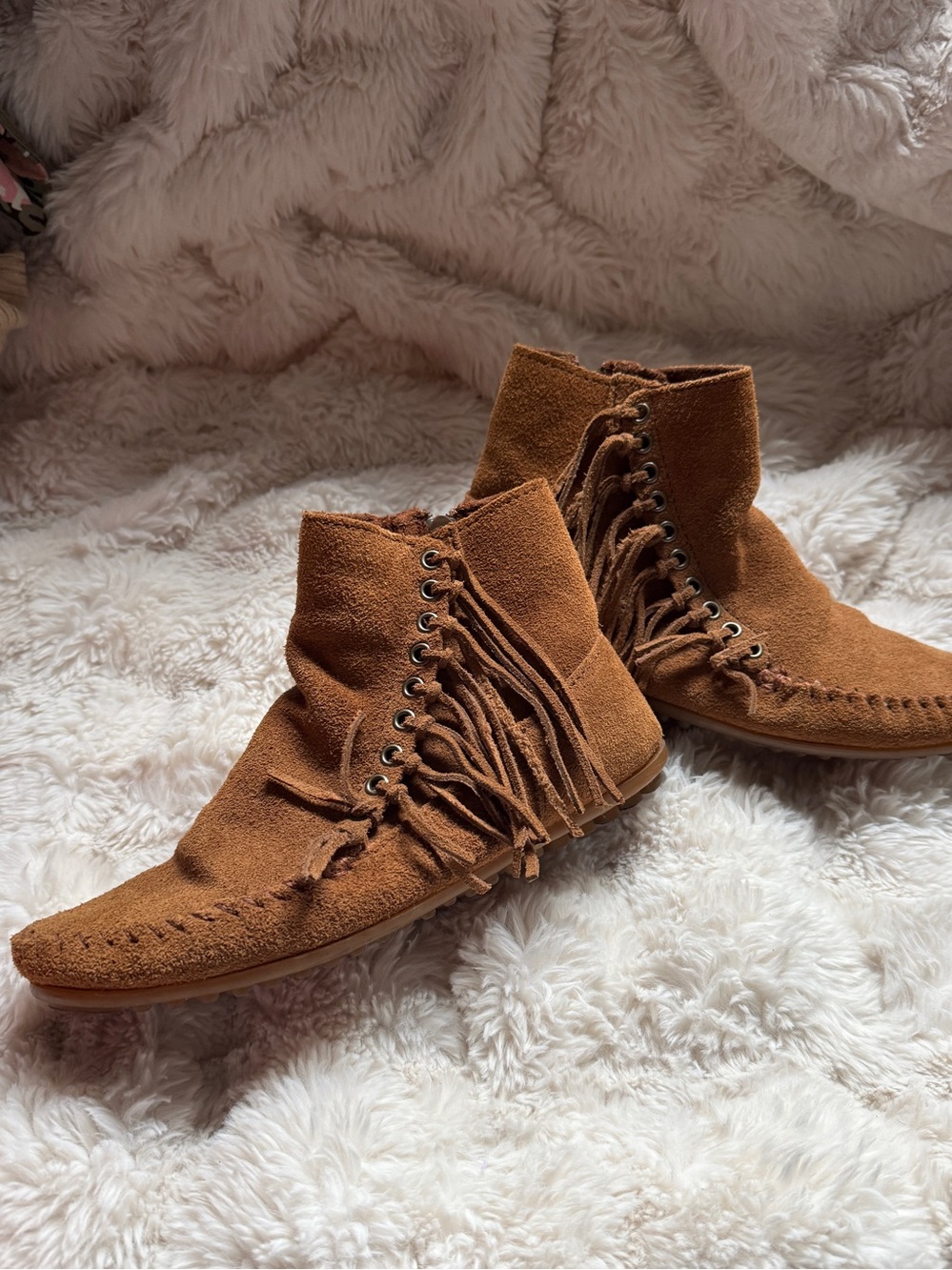 Minnetonka Fringe Suede Ankle Boots - Brown 6.5